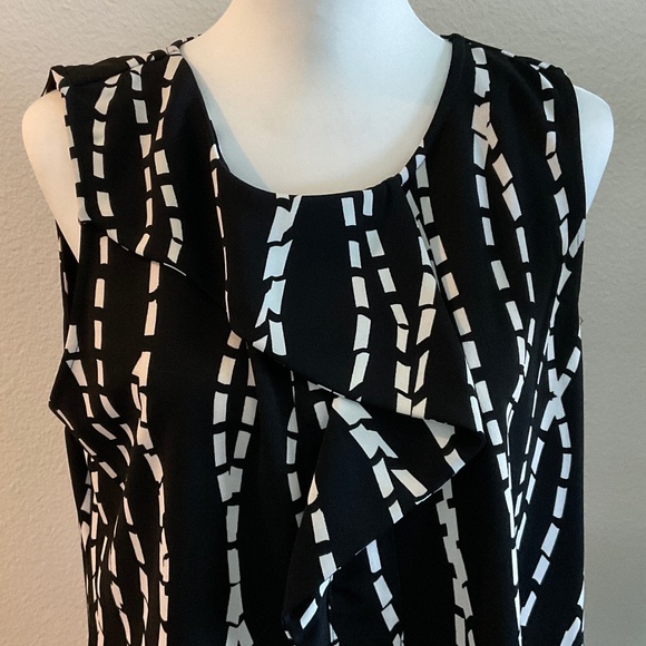 ALFANI Sleeveless Top Black & White Size Extra Large NWOT - Picture 2 of 9